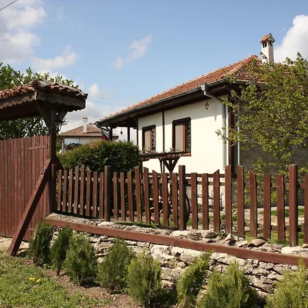 къщата с кладенеца - с. кантарджиево Casa vacanze *