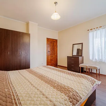 къщата с кладенеца - с. кантарджиево General-Kantardzhievo