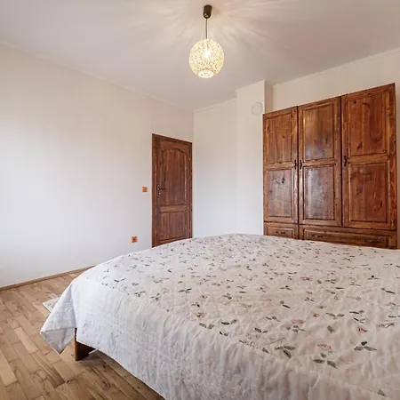 къщата с кладенеца - с. кантарджиево بيت للعطل *