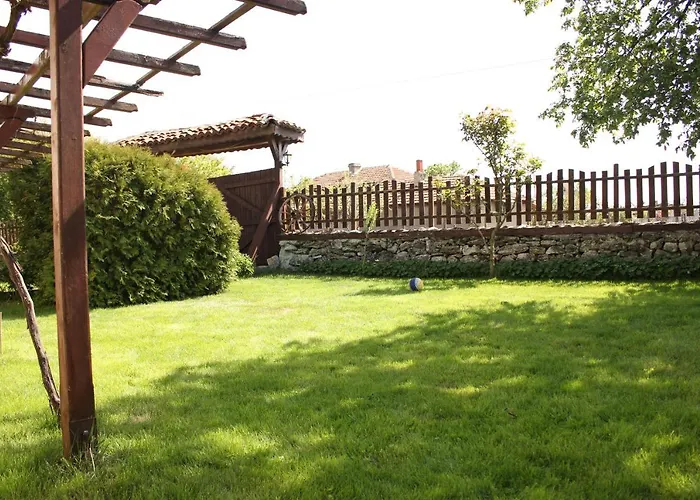 къщата с кладенеца - с. кантарджиево *