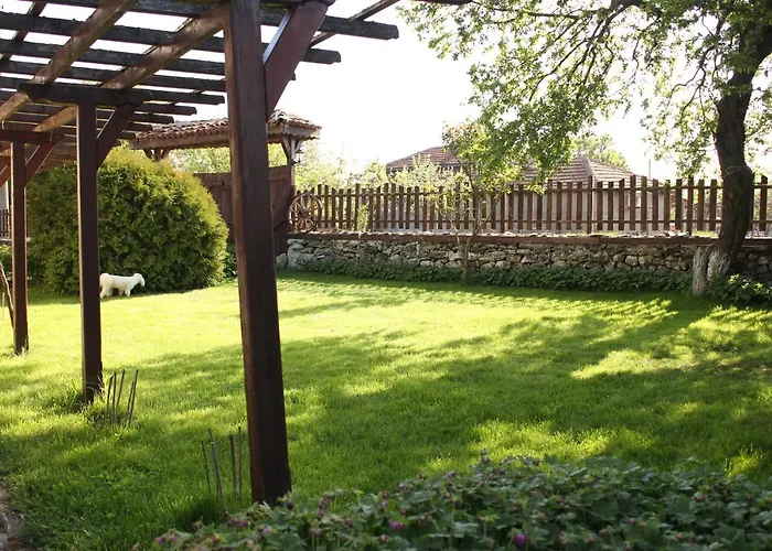 къщата с кладенеца - с. кантарджиево *