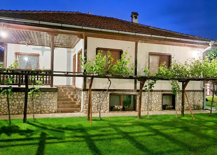 къщата с кладенеца - с. кантарджиево * General-Kantardzhievo