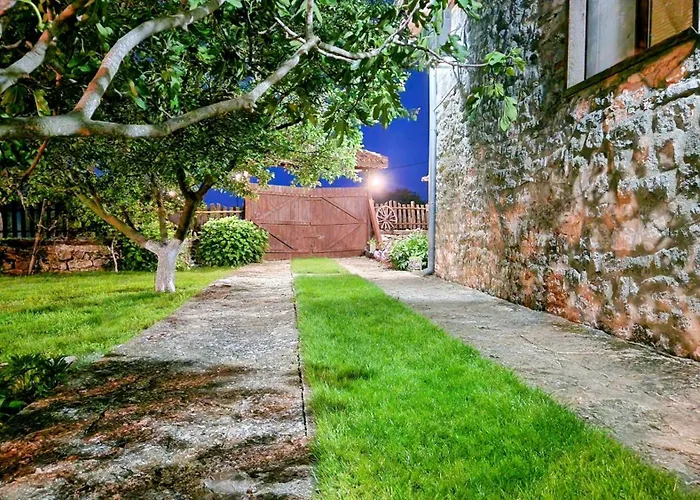 къщата с кладенеца - с. кантарджиево Casa de Férias General-Kantardzhievo