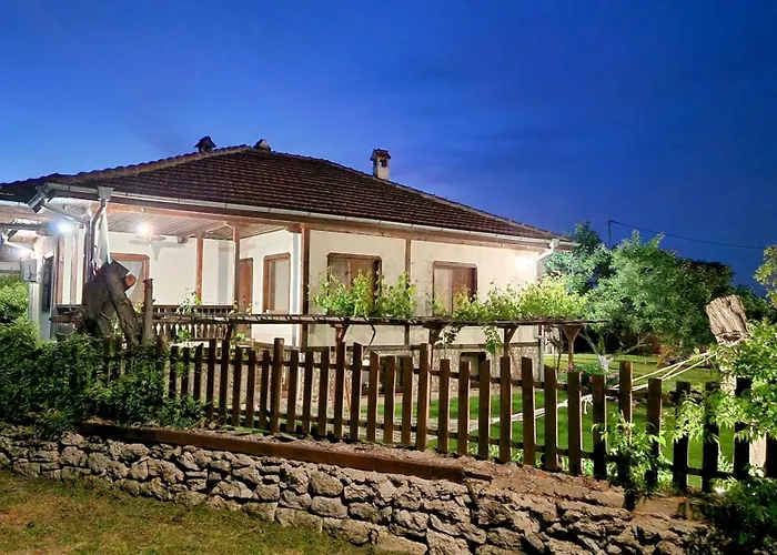 къщата с кладенеца - с. кантарджиево General-Kantardzhievo